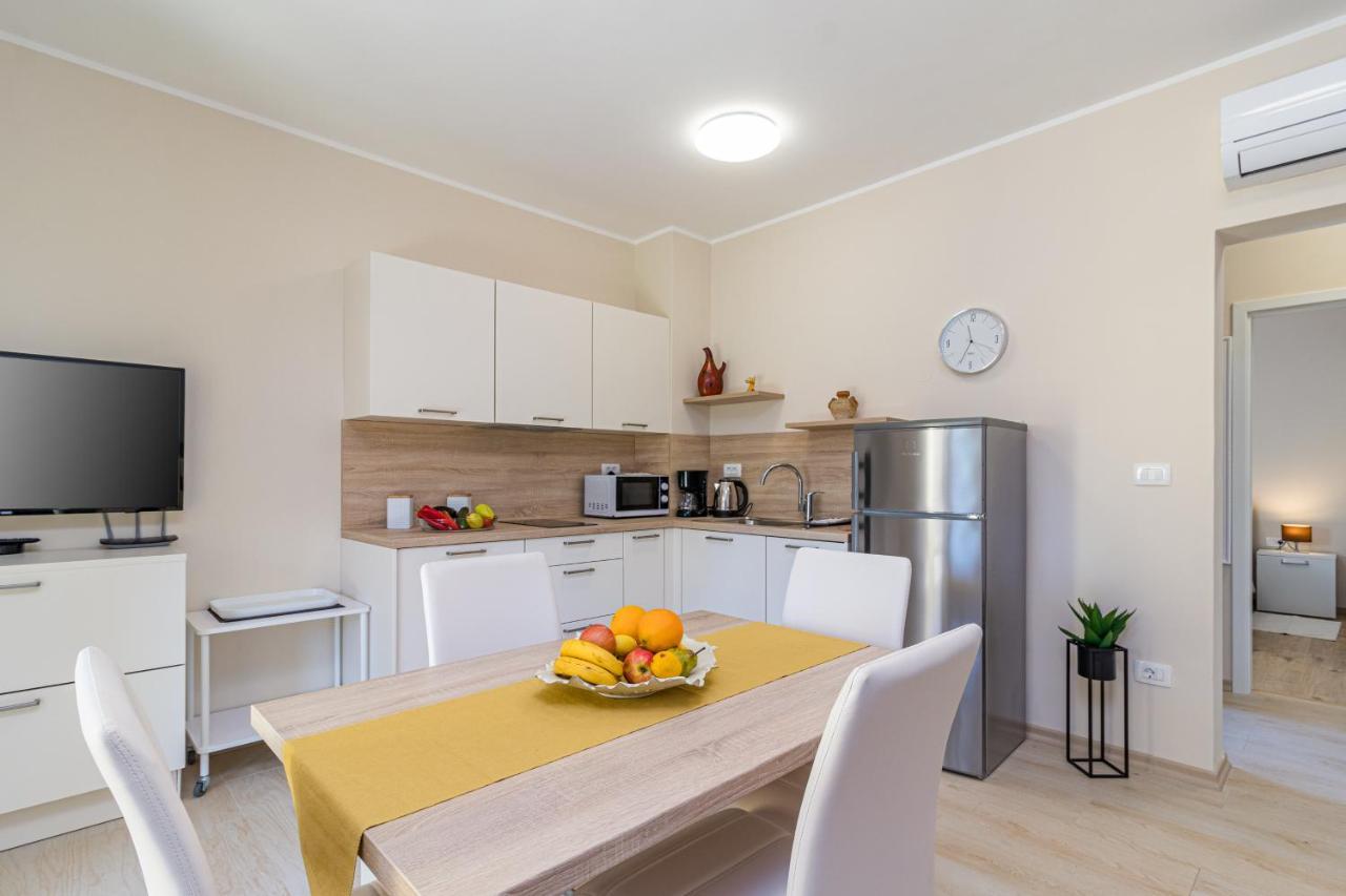 Apartments Mirjana Medulin 2 Zewnętrze zdjęcie